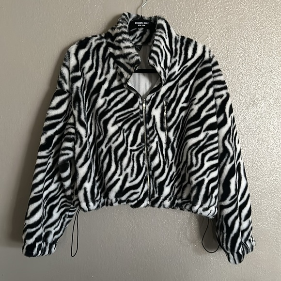 Zebra print soft jacket - Picture 2 of 7